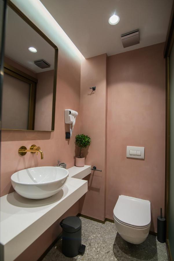 Ederlezi Zoubourlou Aparthotel 雅典 外观 照片